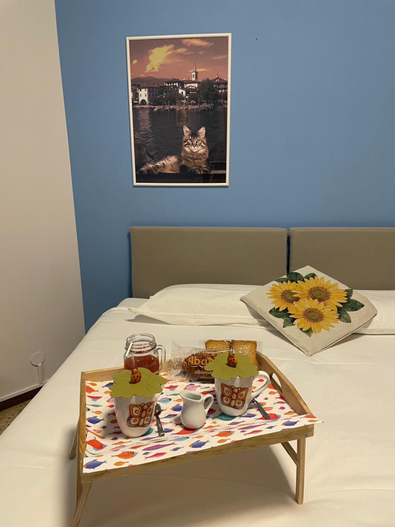 B&B Gloria Apartment Baveno Luaran gambar